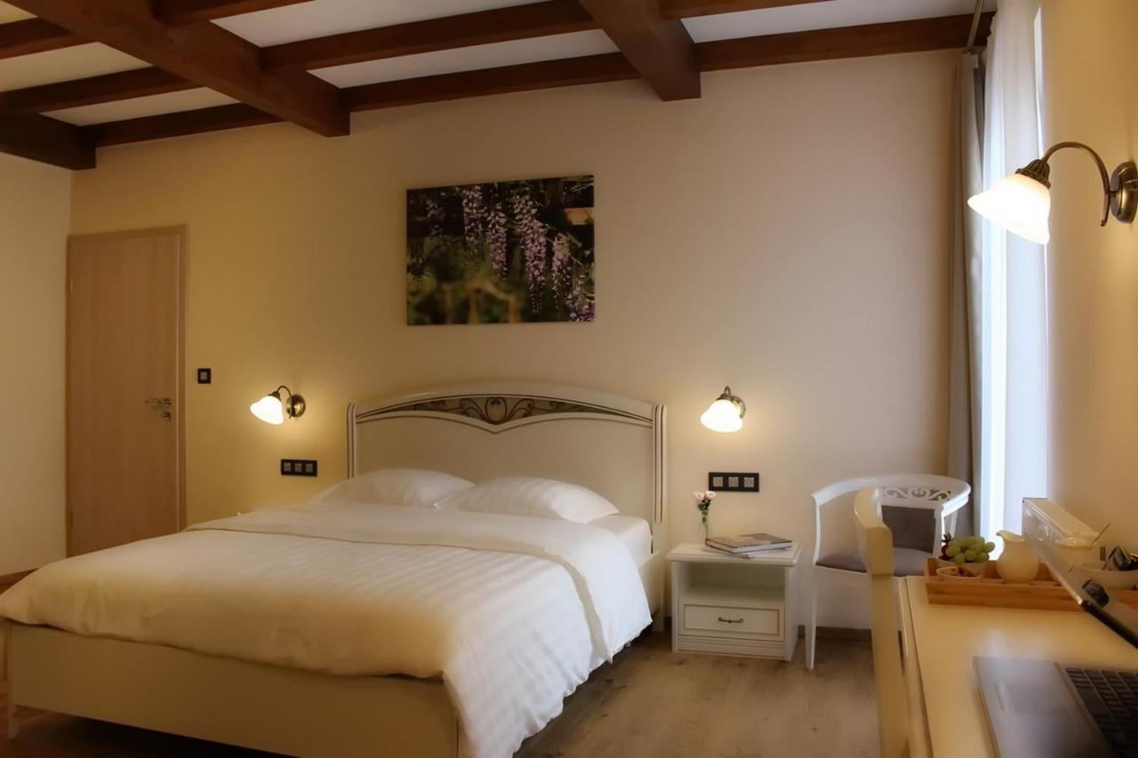 B&B Secret Garden Adults Only Вурен Екстериор снимка
