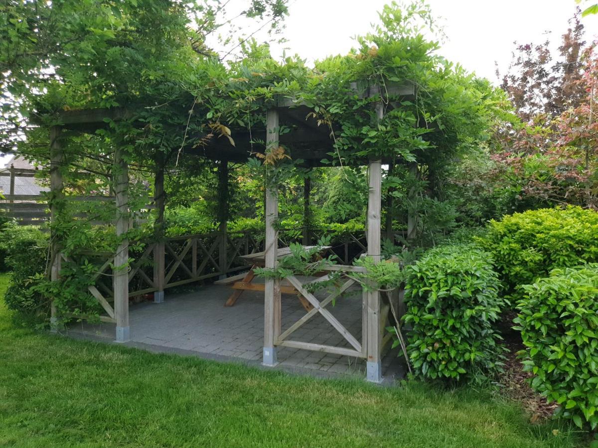 B&B Secret Garden Adults Only Вурен Екстериор снимка